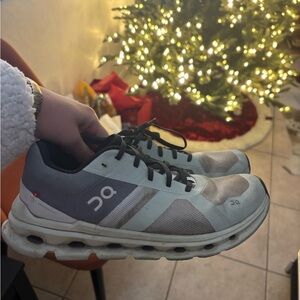 On Running Black and Gray Athletic Shoes